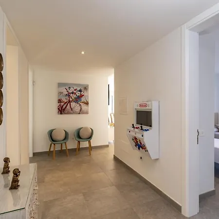 Villa Ereza Villa Aqualava I *